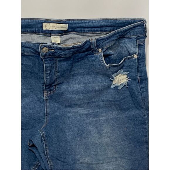 C Est. 1946 Denim Women’s Cotton Stretch Distressed Jeans Blue Sz 20W - Picture 3 of 8